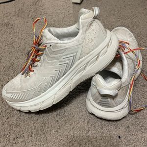Hoka Clifton 4